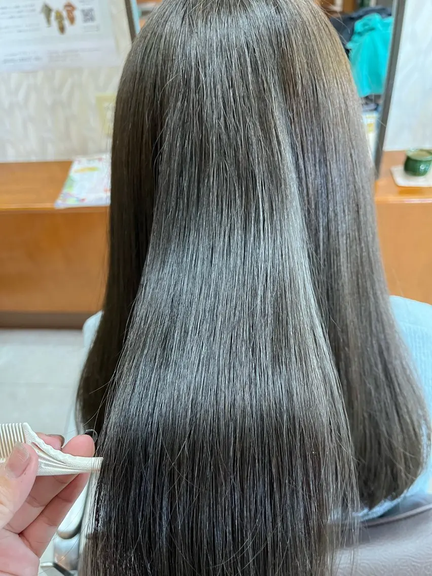 ロング カラー 髪質改善/ストレート /艶髪/熊谷はつなのヘアスタイル