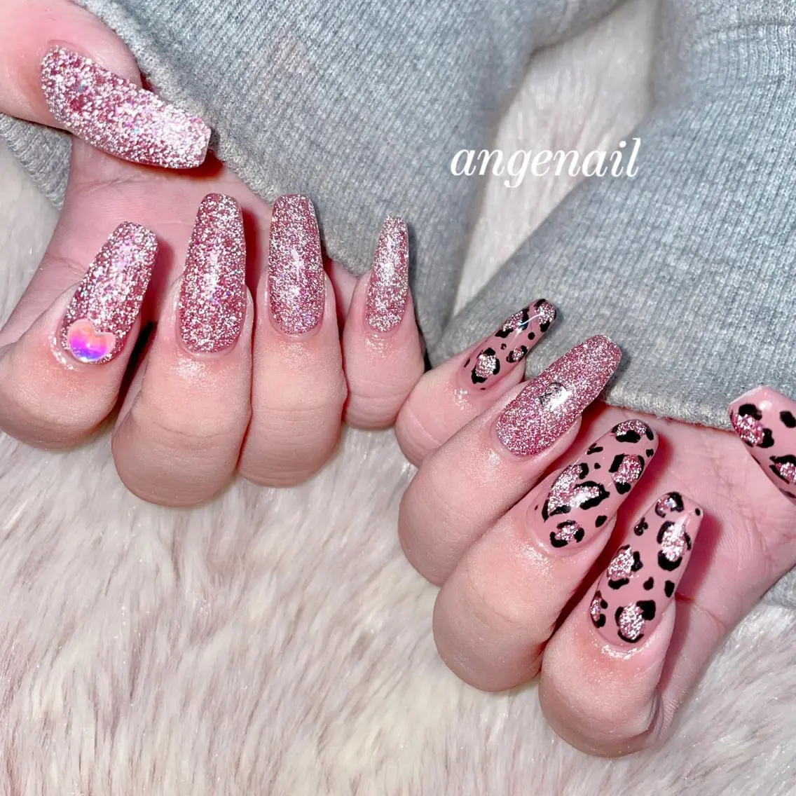ネイル ハンドネイル オーナーネイリスト MAKIのネイルデザイン