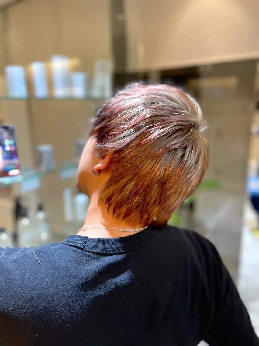 メンズ マッシュウルフ マッシュ メンズウルフカット ウルフカット 中西 リナのヘアスタイル