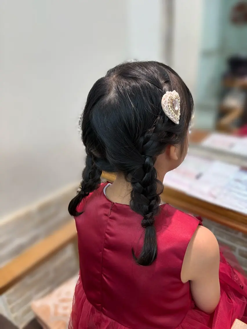 ヘアアレンジ 結婚式・ブライダル ヘアセット もえ🪽🫧縮毛矯正 /カラー/ヘアアレのヘアスタイル