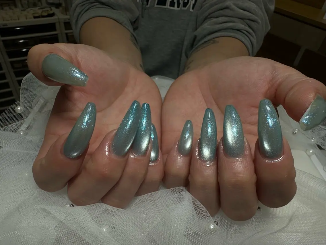 ネイル ハンドネイル NAIL CIRCLESのネイルデザイン
