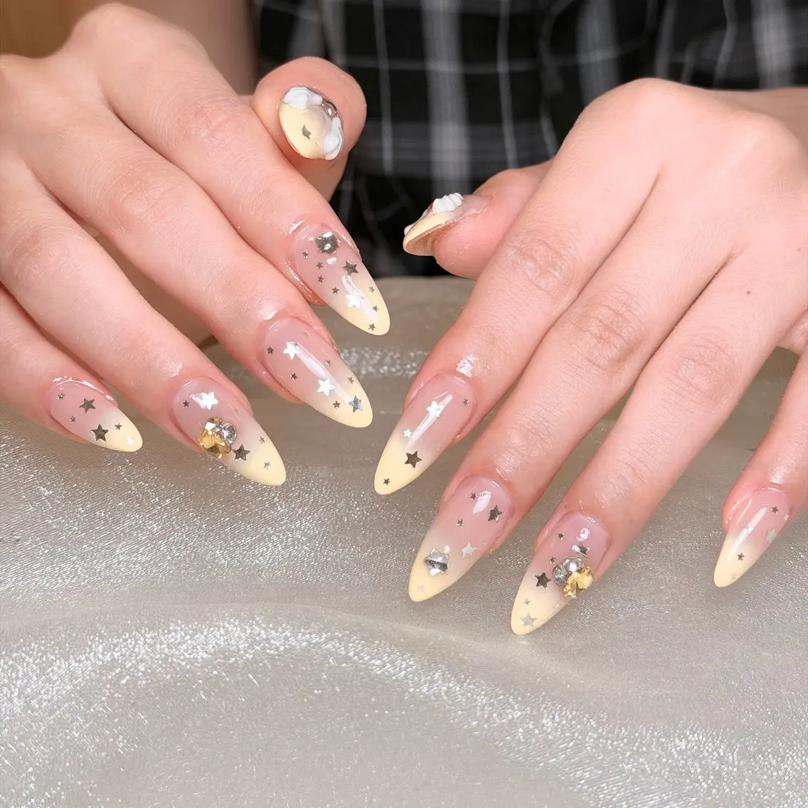 ネイル ハンドネイル ネイル👑クイーンズ NailQueensのネイルデザイン