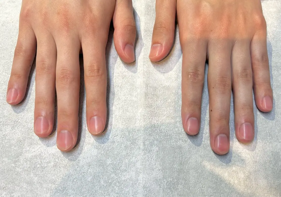 ネイル ハンドケア おきな みえこのネイルデザイン