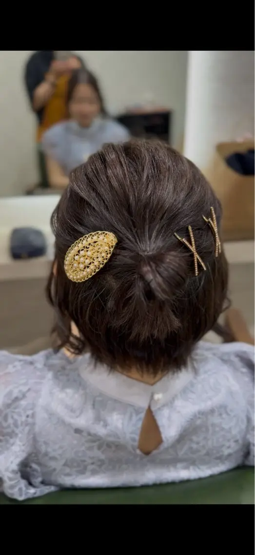 ショート ヘアアレンジ ハーフアップ ショートヘア ヘアセット 縮毛矯正/ /関内/あべももこのヘアスタイル