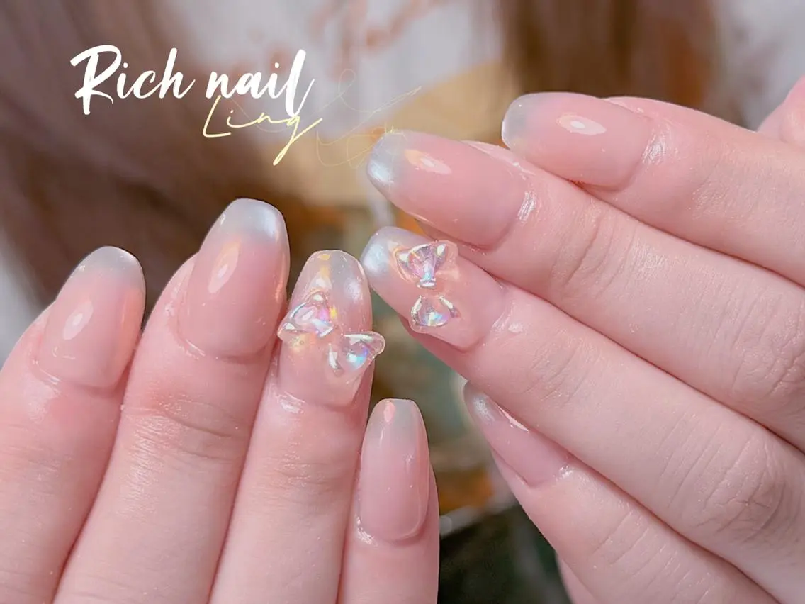 ネイル ハンドネイル ハンドケア Rich Nail 🤲🏻梨央のネイルデザイン