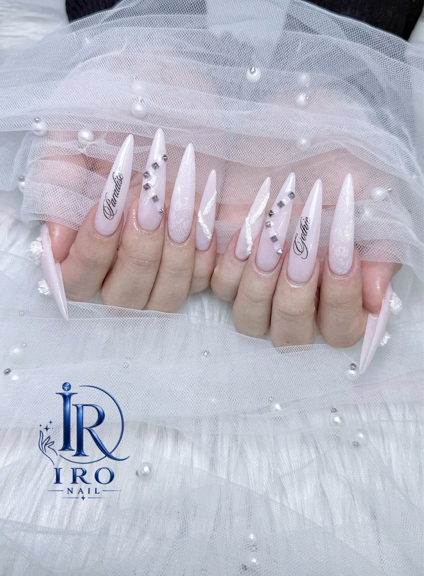 ネイル ハンドネイル IRO Nail Studio 千葉のネイルデザイン