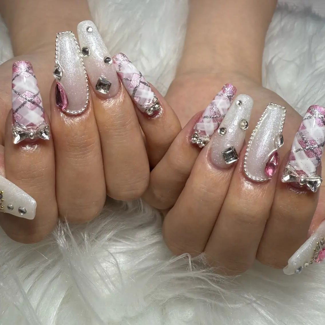ネイル 持ち込み ハンドネイル L'ino nailのネイルデザイン