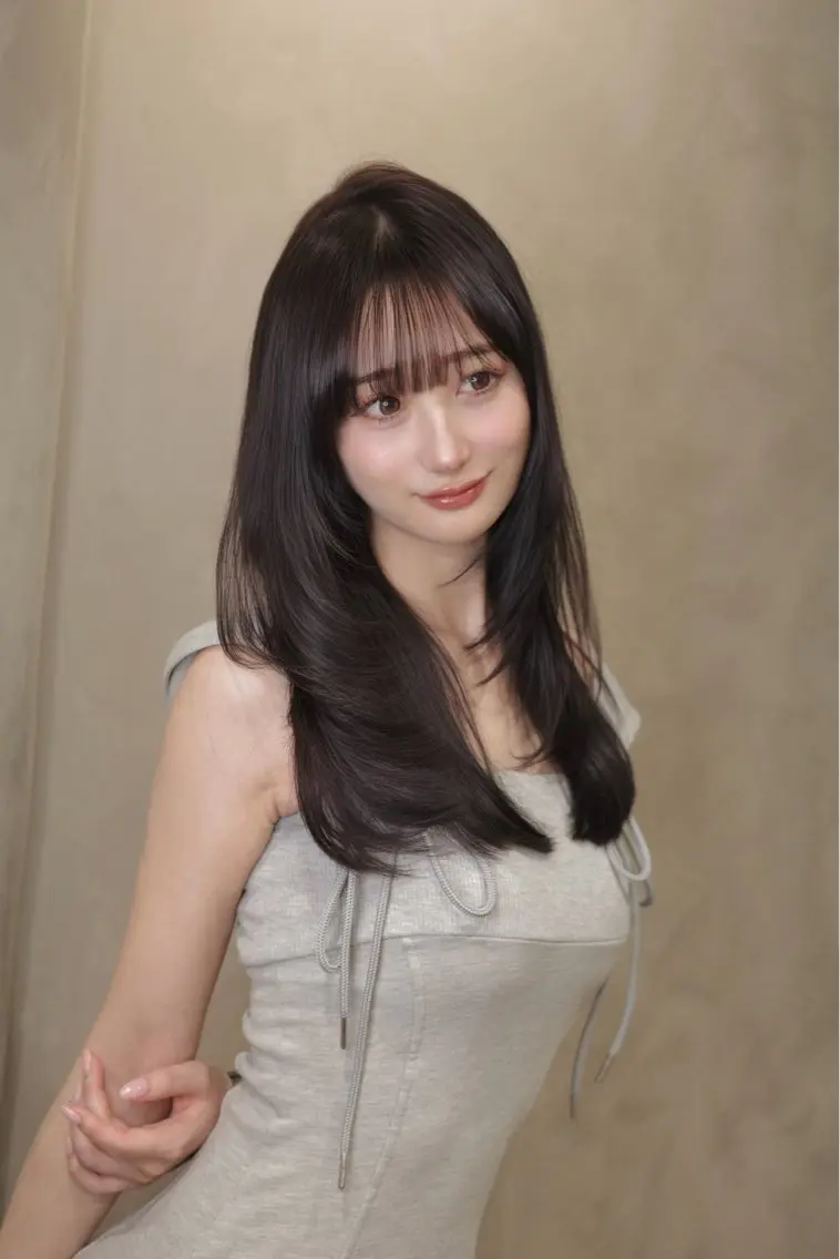 ロング 髪質改善 レイヤーカット 似合わせカット 美顔形成｜レイヤー ｜青山のヘアスタイル