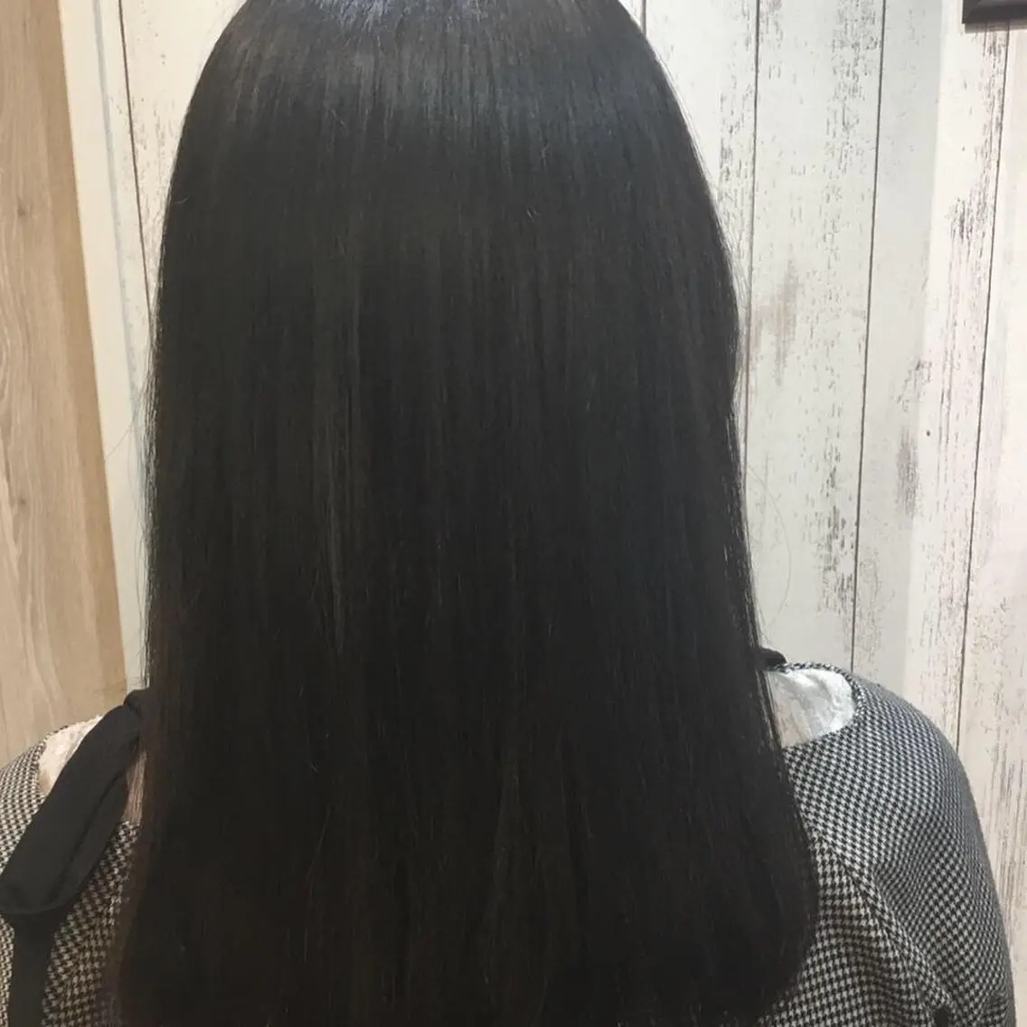 セミロング カラー パーマ embrace エンブレイスのヘアスタイル