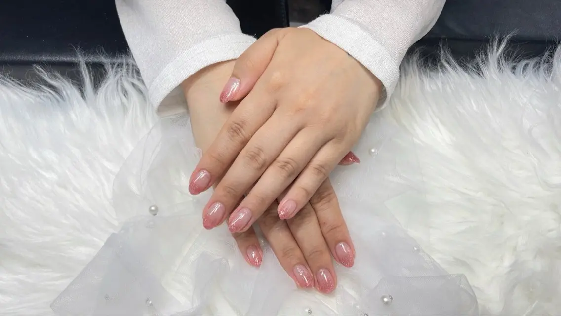 ネイル グラデーション ラメ(グリッター) ラメグラデーション ハンドネイル ハンドケア my nail plus野江内代のネイルデザイン