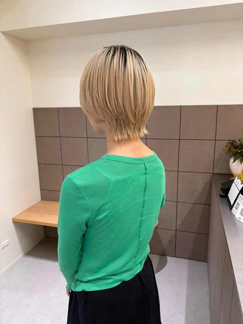 ショート カット Natsuki /HUIのヘアスタイル