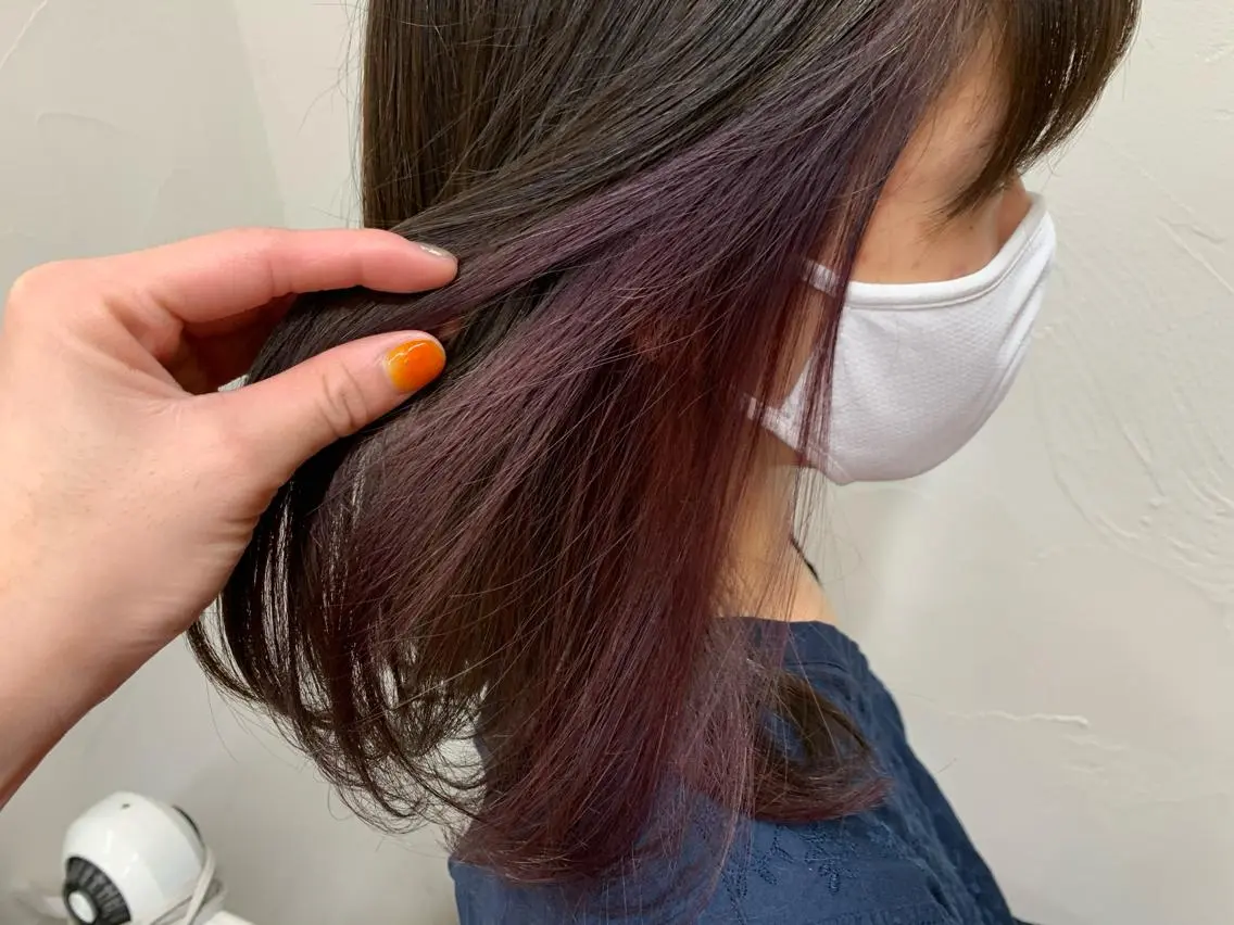 セミロング カラー ブリーチ 三好 羽美のヘアスタイル