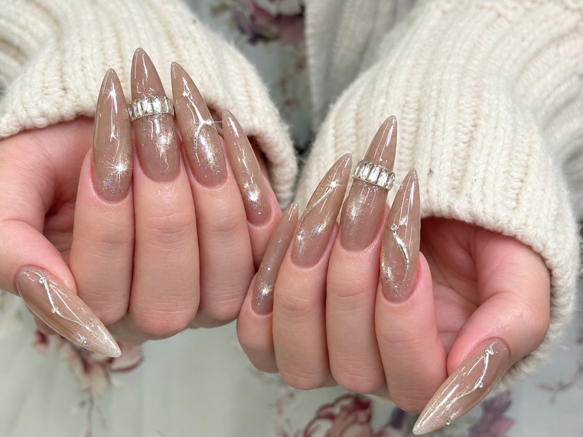 ネイル lucky nail 歌舞伎町のネイルデザイン