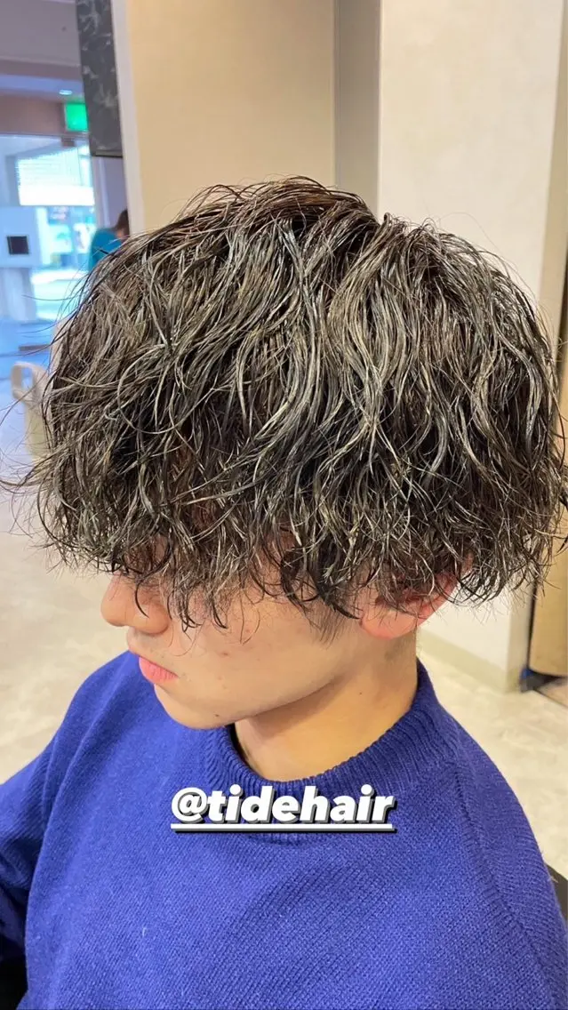 激渋必見🧑‍🦱カット+ツイスト,スパイラルパーマの写真