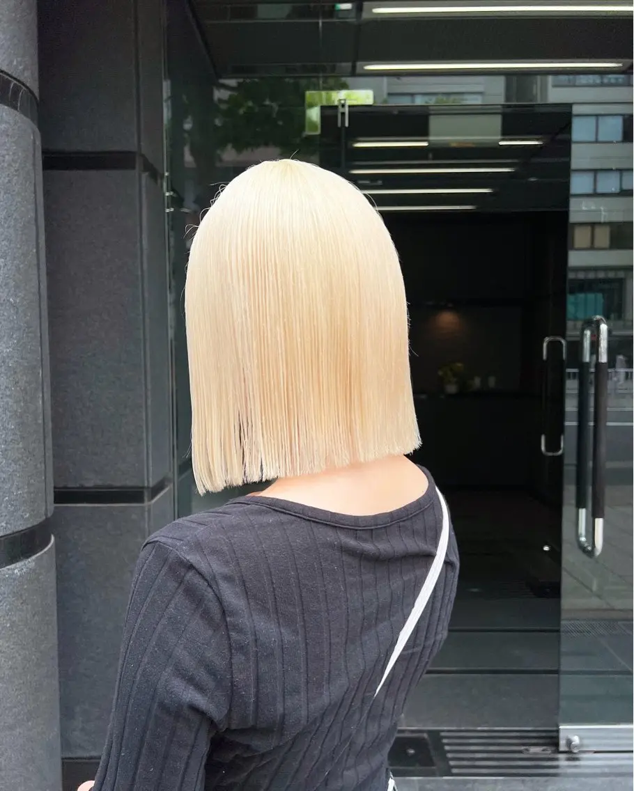 ショート ヘアカラー サイトウ ダイチのヘアスタイル