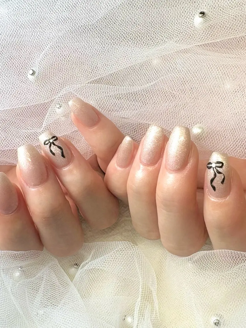 ✿リピーター様✿【2本アート】※事前にデザイン画像送ってくださると嬉しいです🙇‍♀️他店オフ￥500-の写真