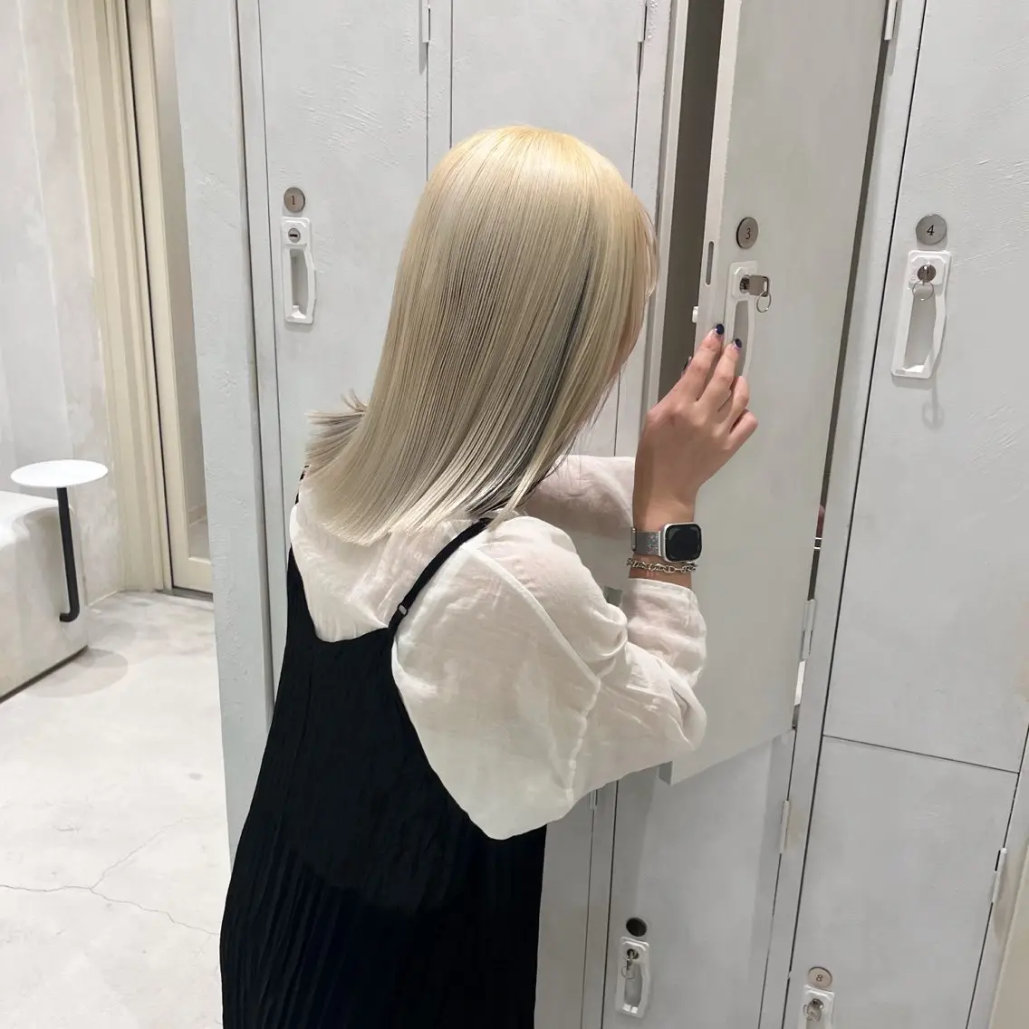 カラー 中井亜未/ 姫路ボブのヘアスタイル