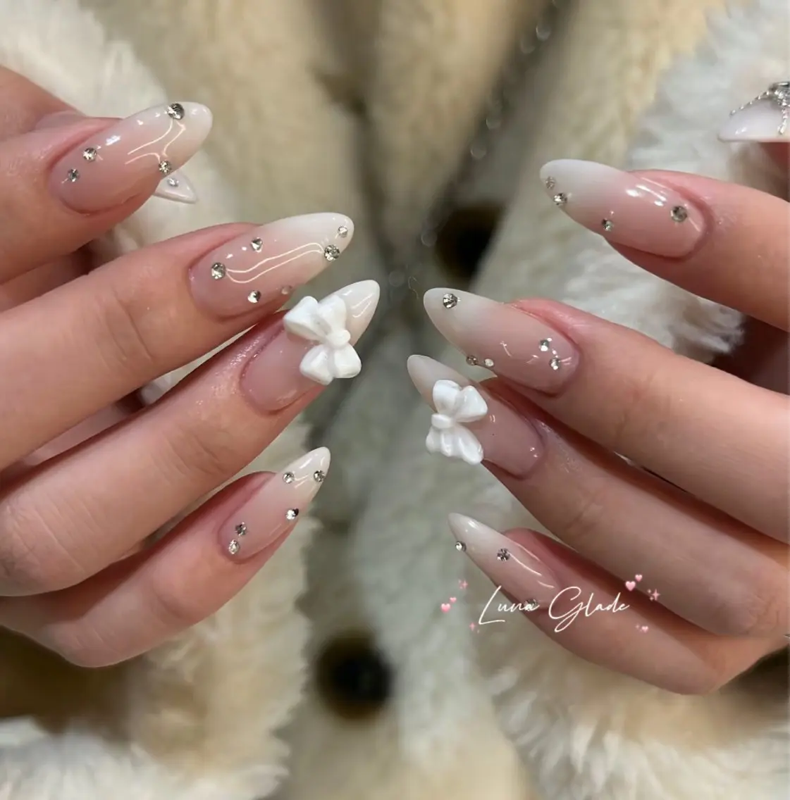 ネイル ハンドネイル Luna Gladeのネイルデザイン
