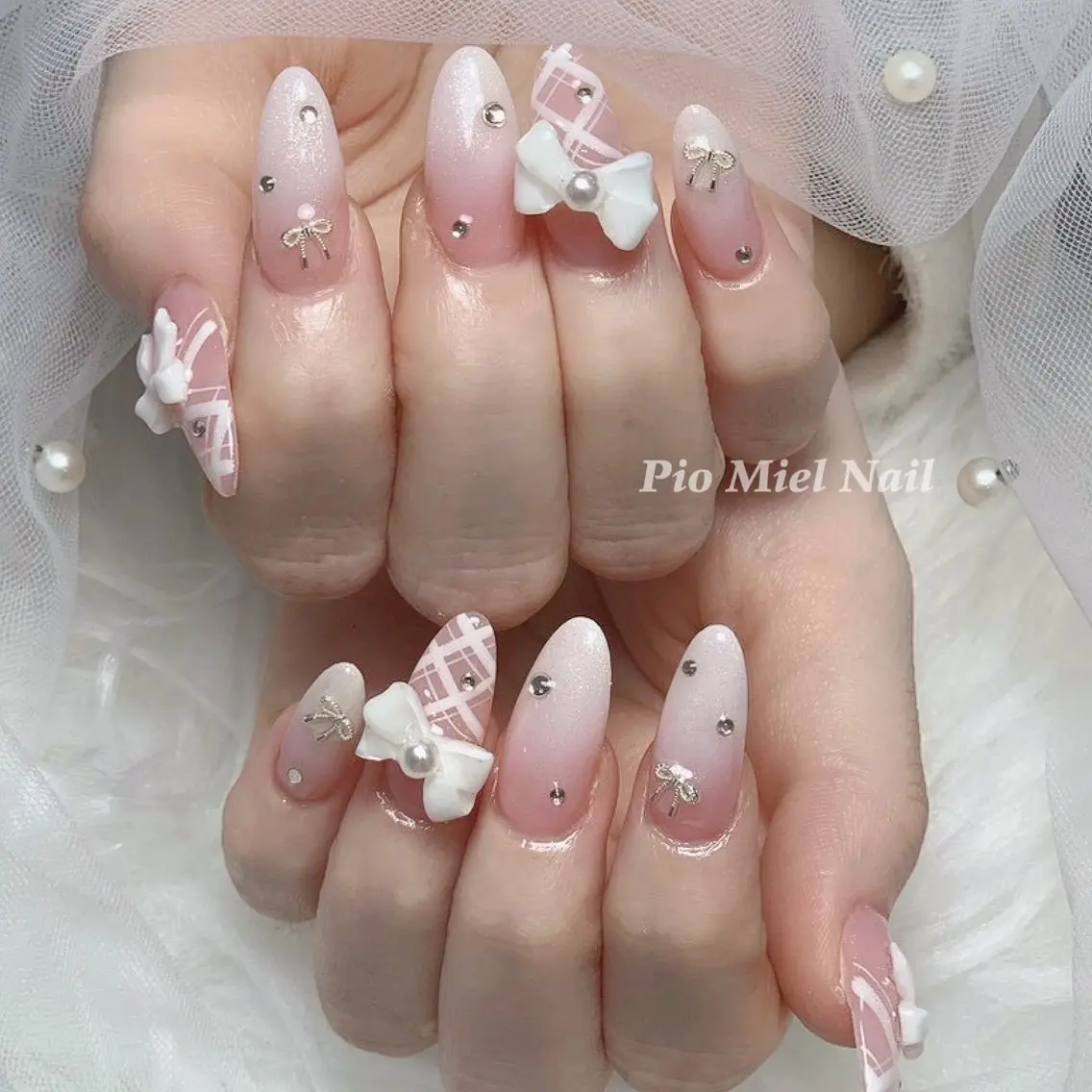 ネイル ハンドネイル ハンドケア Pio Mielのネイルデザイン