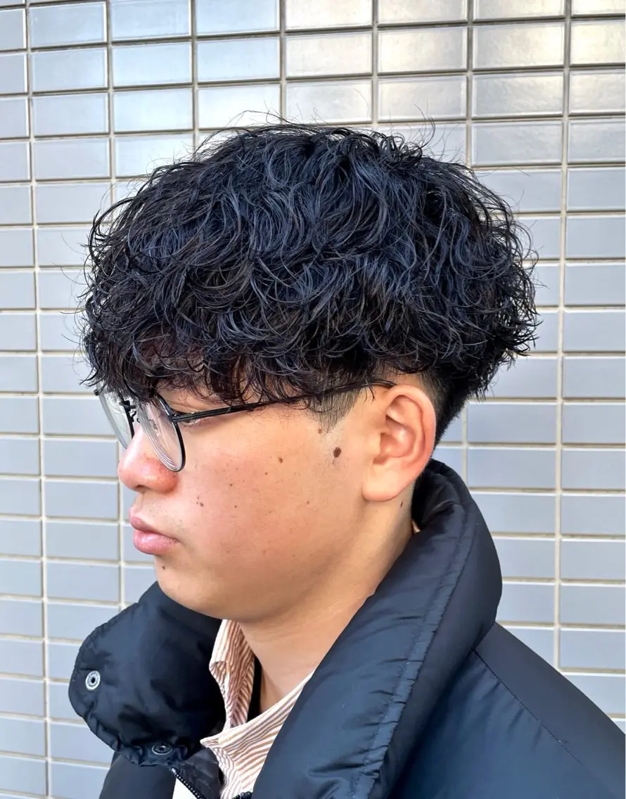 ショート パーマ スパイラルパーマ メンズパーマ梅田 ・川副史晶のヘアスタイル