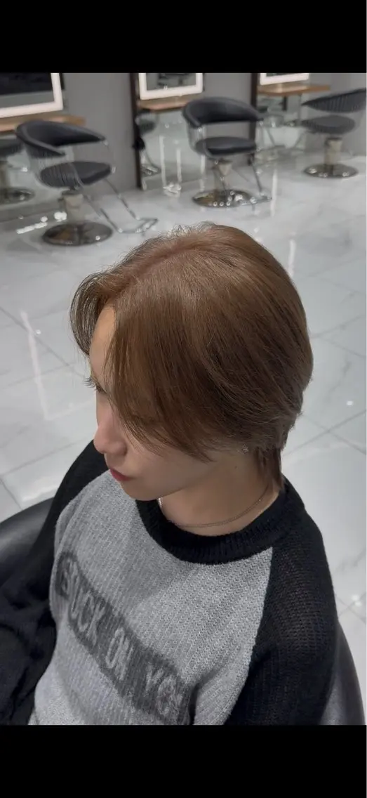 カラー メンズ ベージュカラー ミルクティーベージュ 渋谷ブリーチカラー/ デザインカラー/優希のヘアスタイル