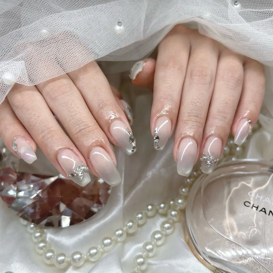 ミディアム ハンドネイル Nailsalon Angeのネイルデザイン