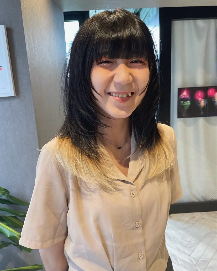 ロング レイヤーカット カット さと ちはるのヘアスタイル