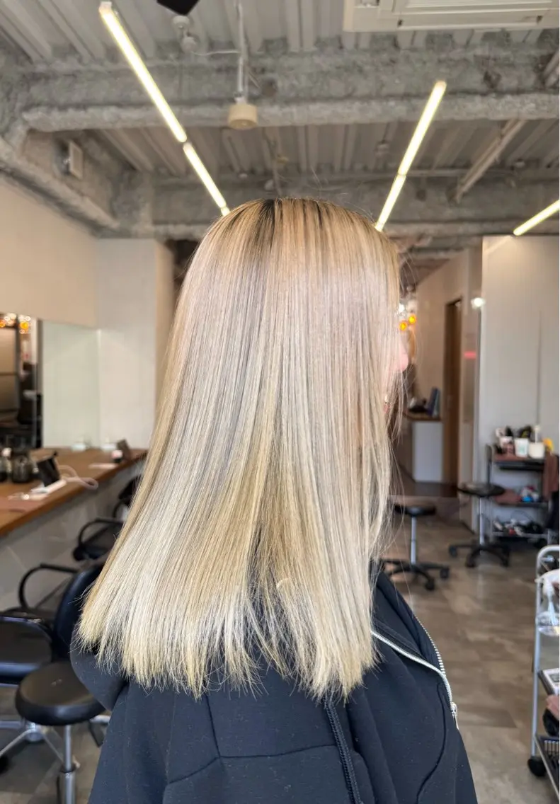 ミディアム カラー ヘアカラー 川井 英郁のヘアスタイル