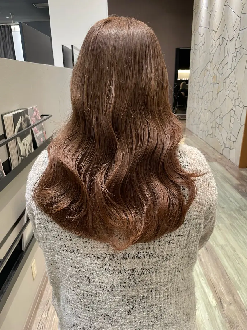 ロング カラー 透明感カラー イルミナカラー k-twoたき✨艶感 カラー/美髪矯正のヘアスタイル