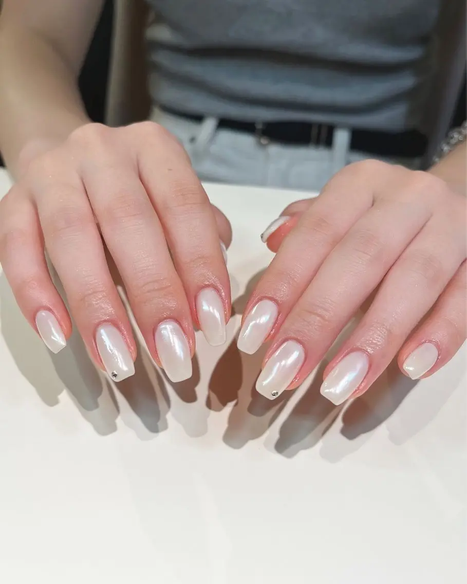 ネイル グラデーション ラメ(グリッター) マグネットネイル ミラーネイル ニュアンスネイル ハンドネイル Lumi de nailsのネイルデザイン