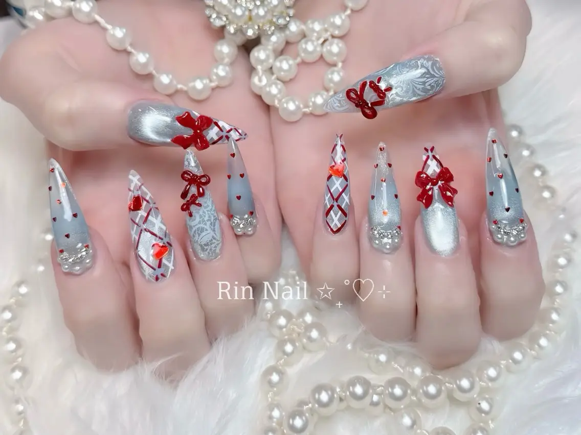 ネイル ブルー チークネイル 桜ネイル クリアネイル フラワーネイル ハンドネイル Rin Nail 新大久保店のネイルデザイン