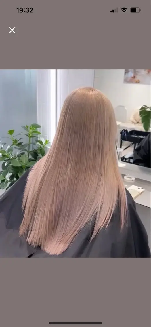 ロング ヘアカラー sera 🎀ベージュのヘアスタイル