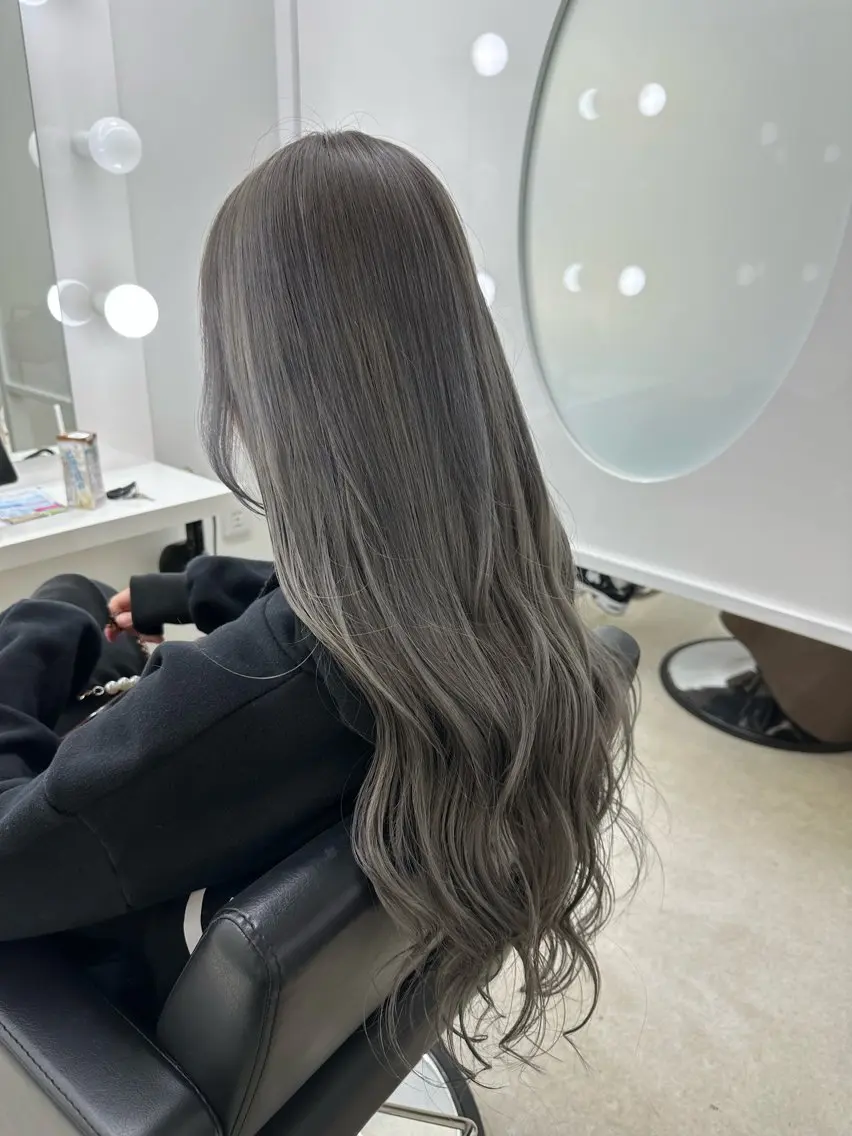 【ダメージレス94%off🖤】ケアブリーチ+ケアカラー+3step TR ¥17900の写真