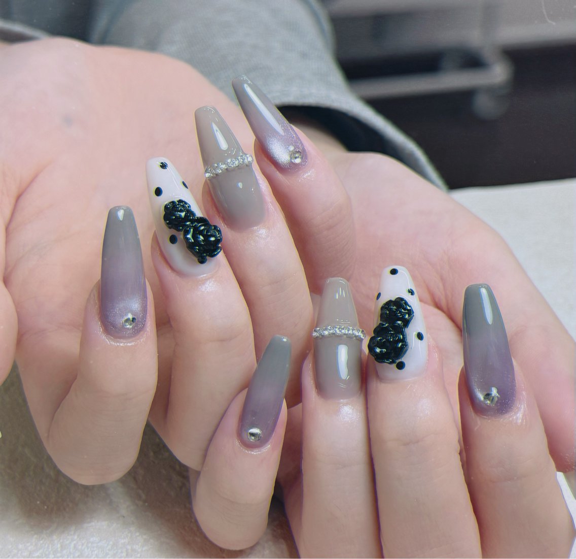 ネイル アートネイル オーロラネイル 長さ出し フットネイル フレンチネイル ハンドネイル MEO NAIL 中野②のネイルデザイン
