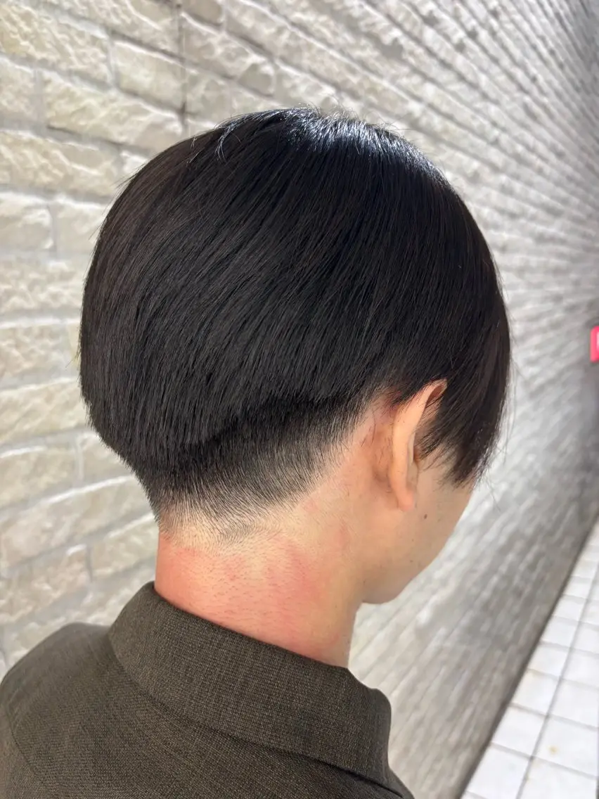 ミディアム メンズ カット 【メンズ特化】セン ターパート/保坂太一のヘアスタイル