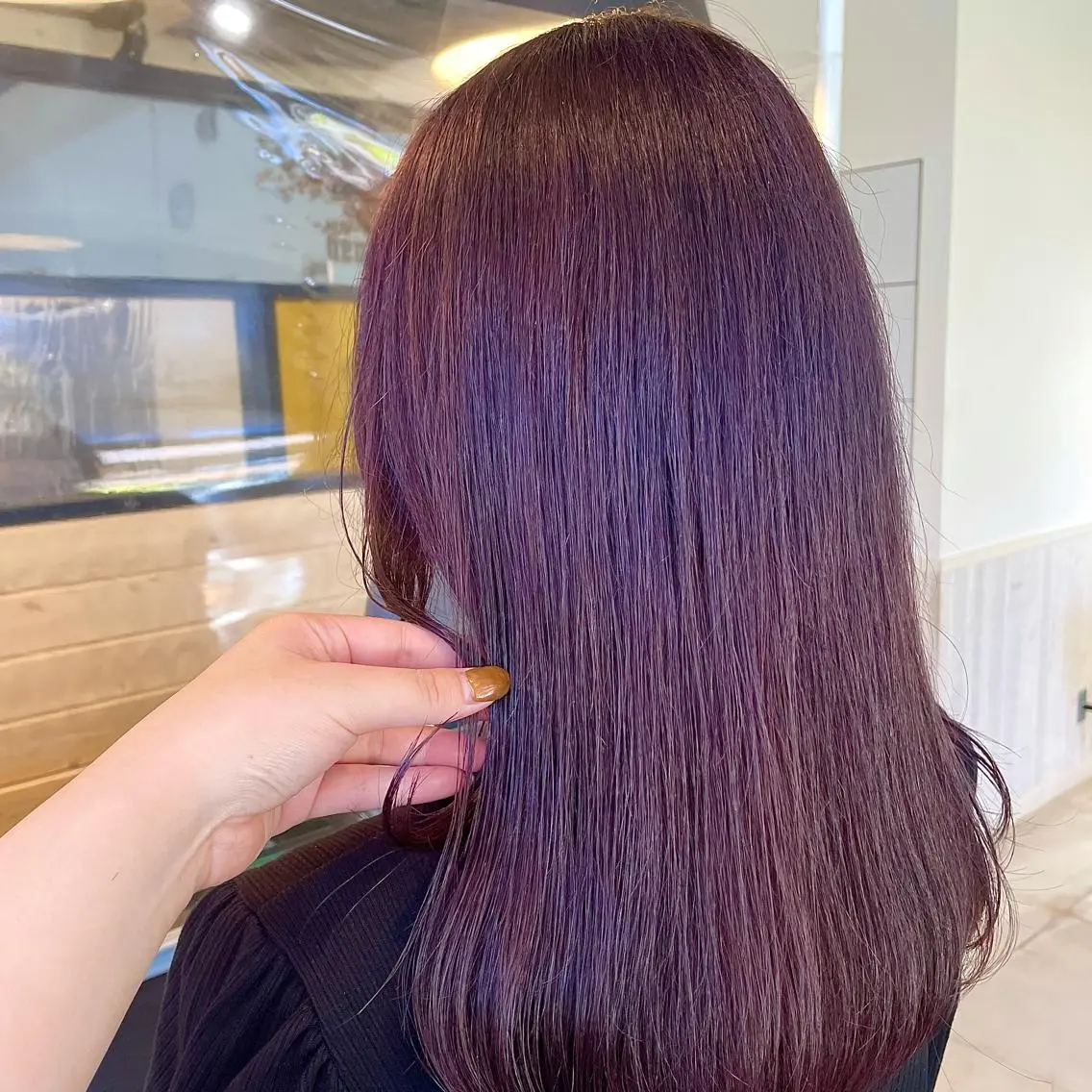ロング カラー スナコザワ レナのヘアスタイル