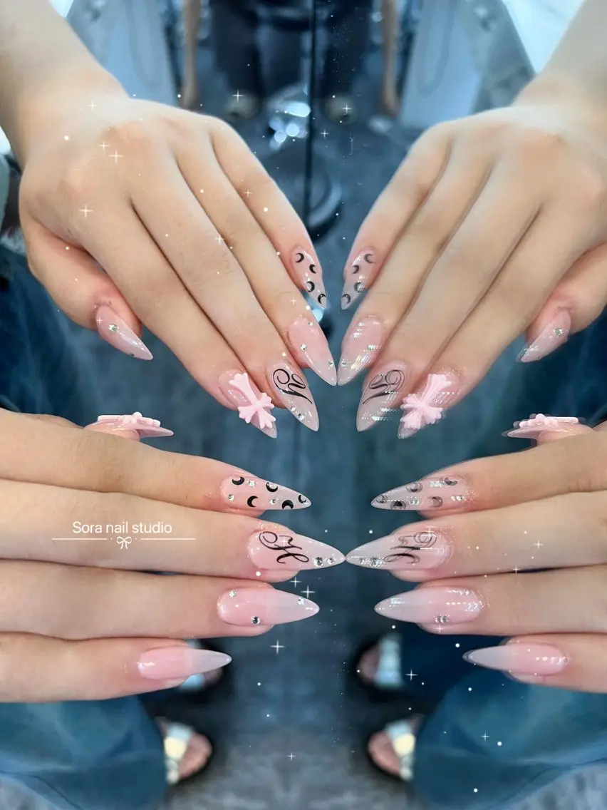 ネイル ガーリー ハート 韓国ネイル ニュアンスネイル リボン Sora nail 長さ出し専門店のネイルデザイン