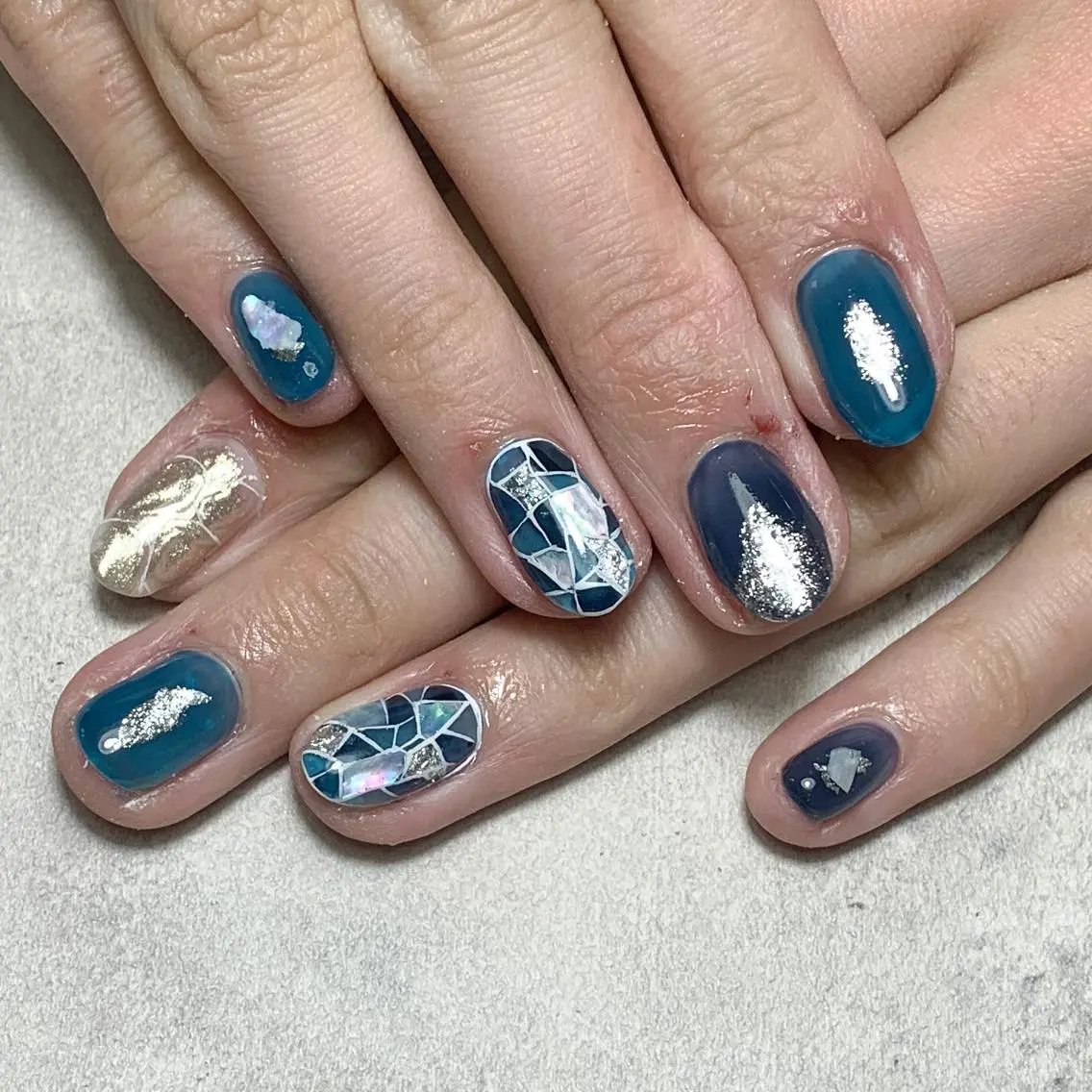 ネイル ハンドネイル FIORITURA aiのネイルデザイン