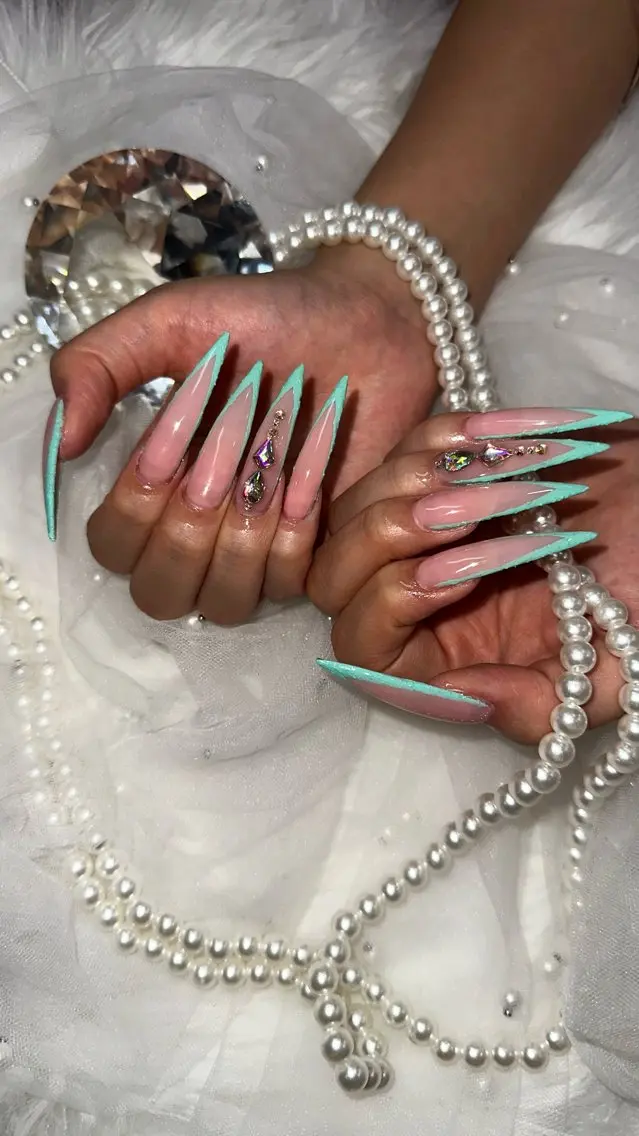 ネイル ロングネイル スカルプネイル ハンドネイル icy nail れいあのネイルデザイン