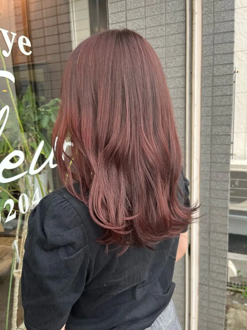 ミディアム 立野 希沙のヘアスタイル