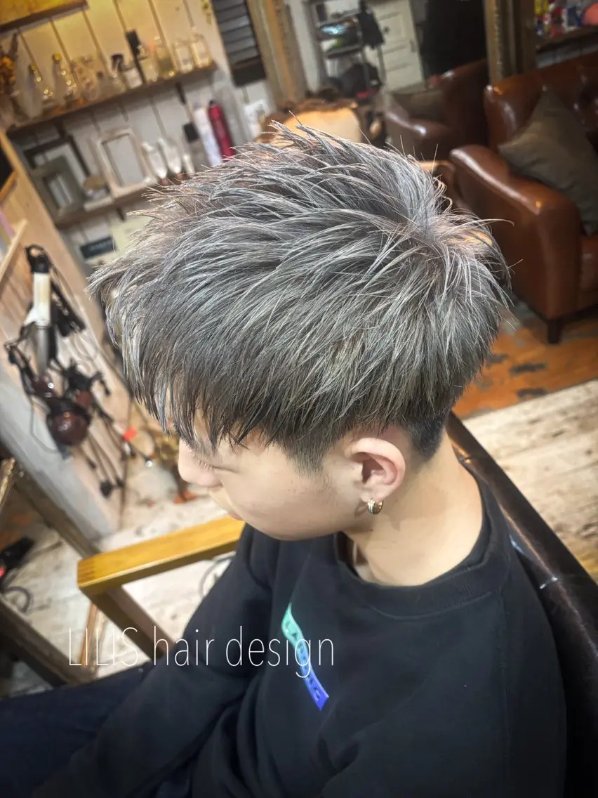 ショート カラー メンズ LILIS hair designのヘアスタイル