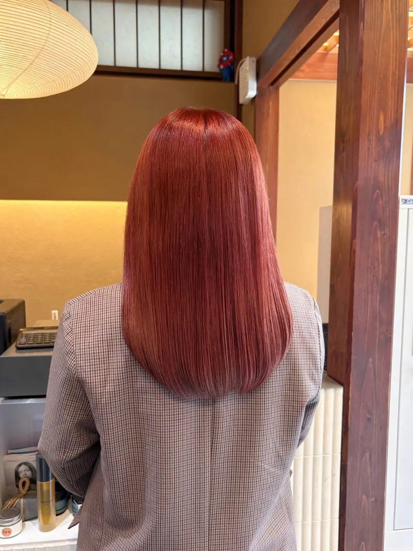 セミロング カラー ブリーチ ブラウンカラー ダブルカラー レッドカラー ヘアカラー saho ⟡.·のヘアスタイル
