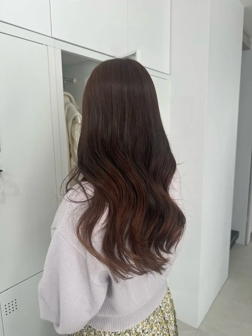 ロング カット ヘアカラー トリートメント ヘアセット やま/トレンドカラー /カットのヘアスタイル