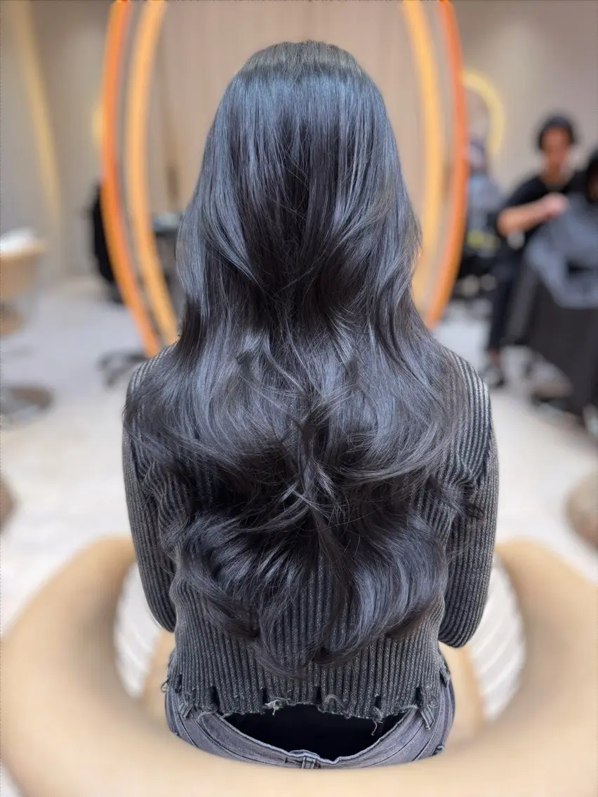 ロング カラー 透明感カラー🤎 中川智帆のヘアスタイル