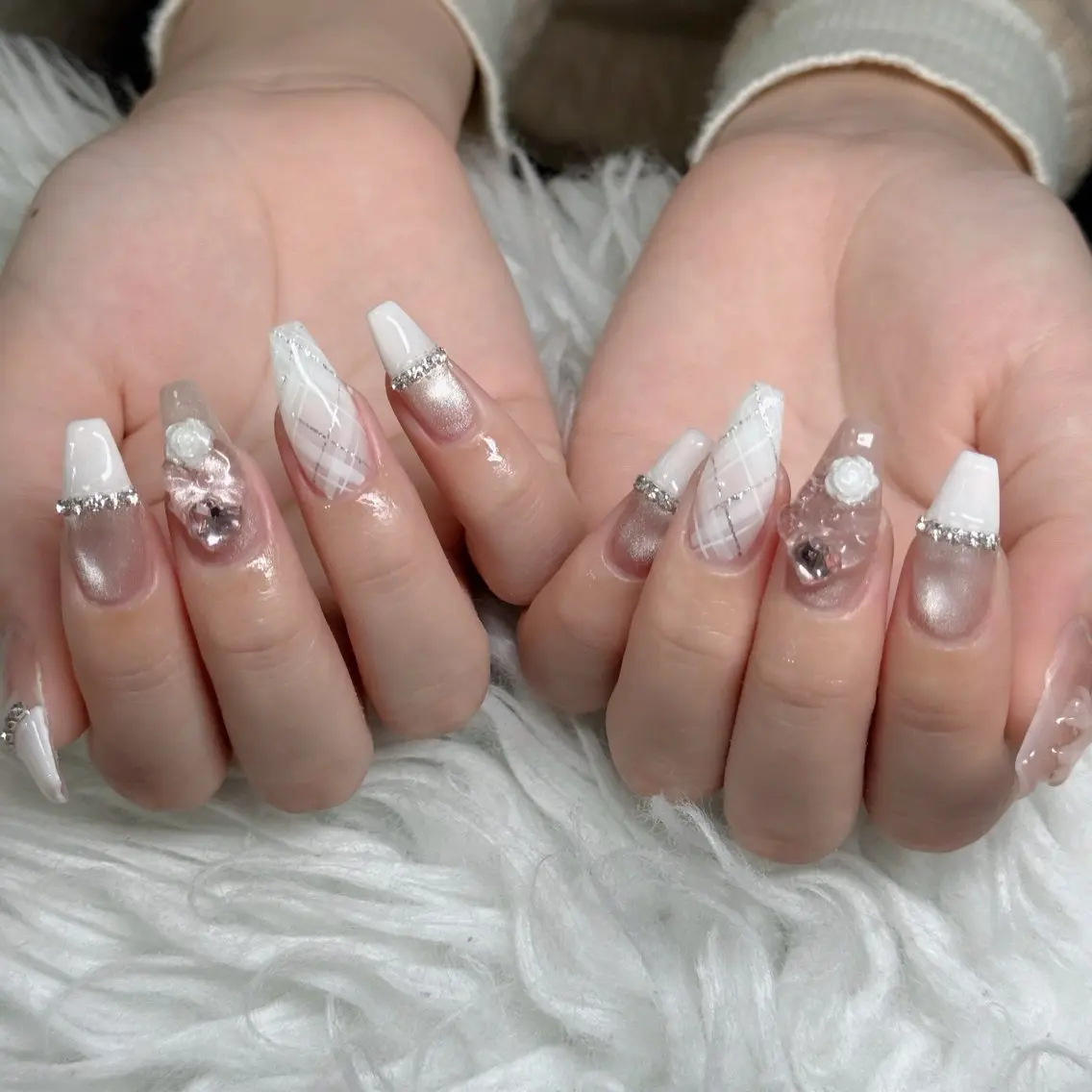 ネイル フットネイル フレンチネイル グラデーション 韓国ネイル ロングネイル ハンドネイル Hani Nail Salonのネイルデザイン