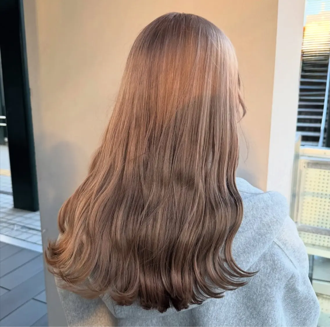 ロング カット ヘアカラー 𝐈𝐑𝐈𝐀𐙚 /透明感カラー🫧のヘアスタイル