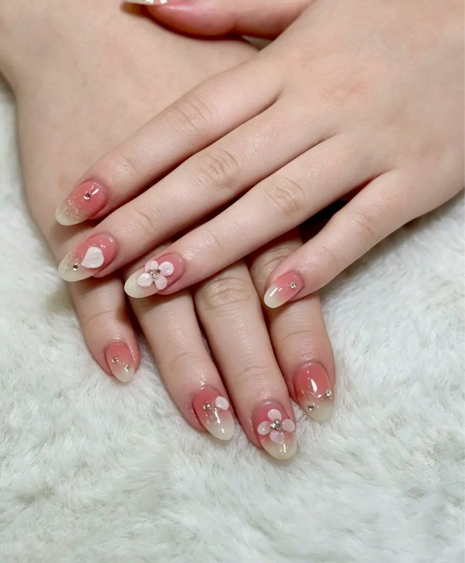 ネイル ハンドネイル YONA nailのネイルデザイン