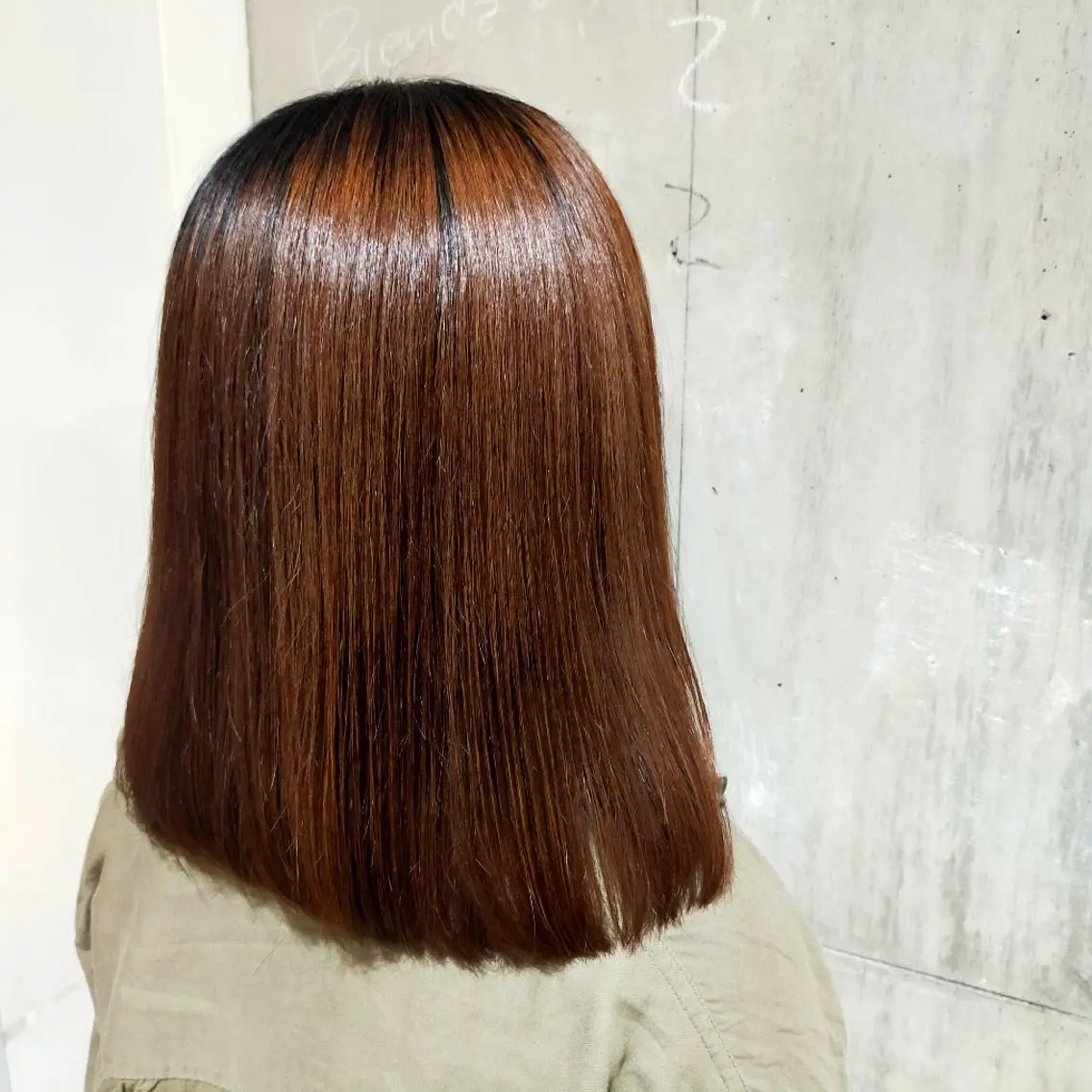 ミディアム 和佐 ももえのヘアスタイル
