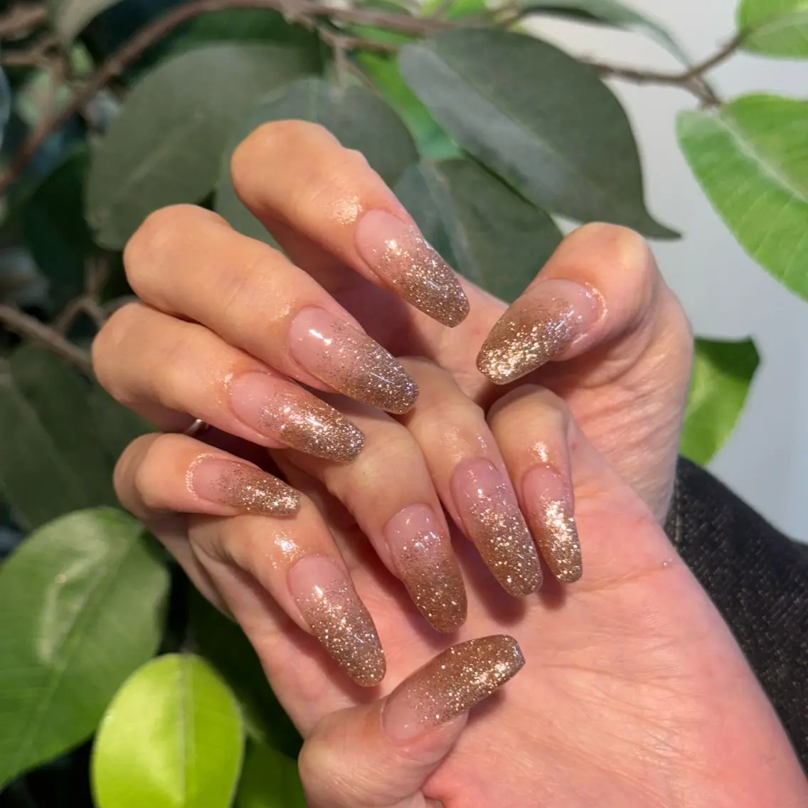 ネイル ハンドネイル ☁️BLITZ 🎀笠原雪音🎀のネイルデザイン