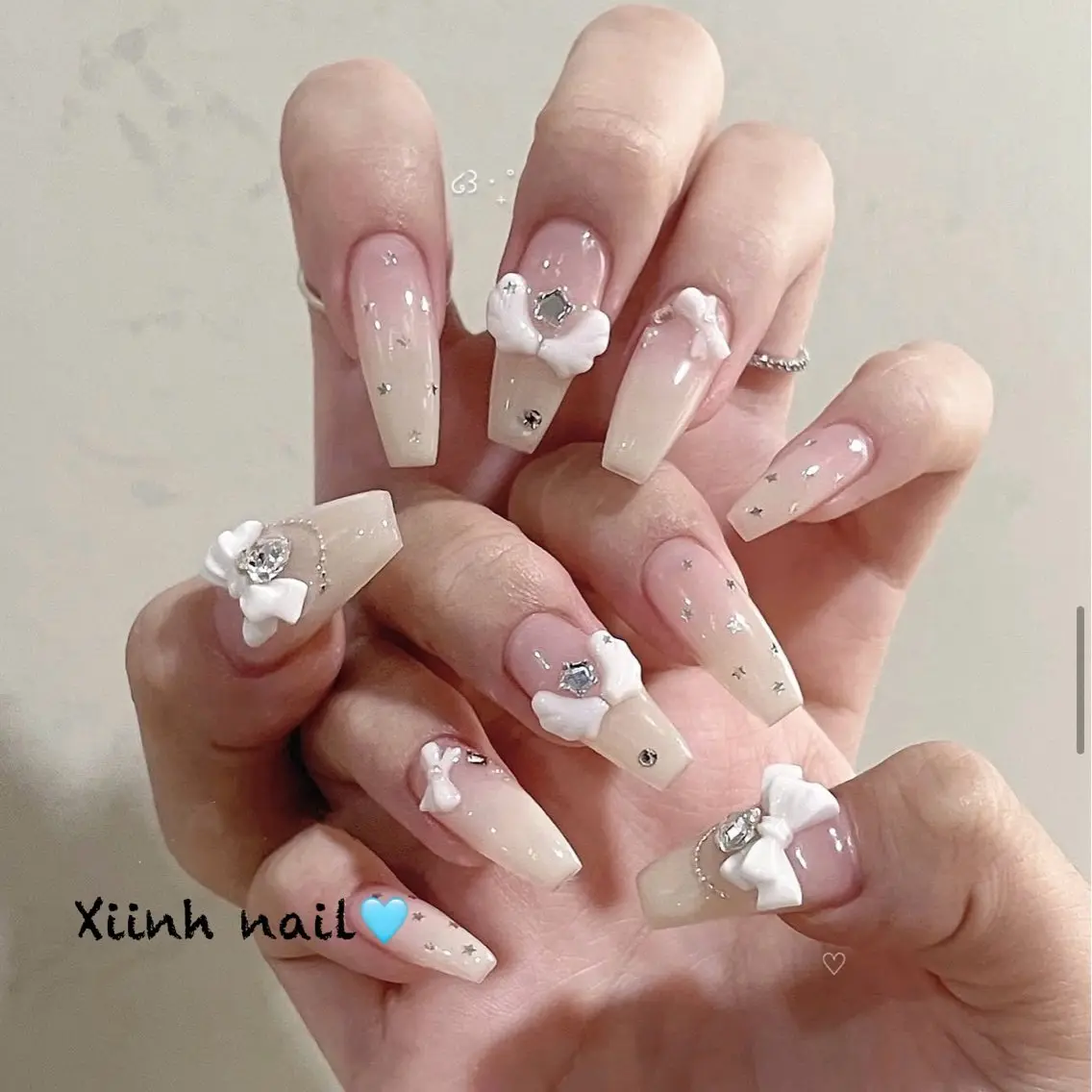ネイル チークネイル 桜ネイル フットネイル ジェルネイル ハロウィン XIINH NAIL SALONのネイルデザイン